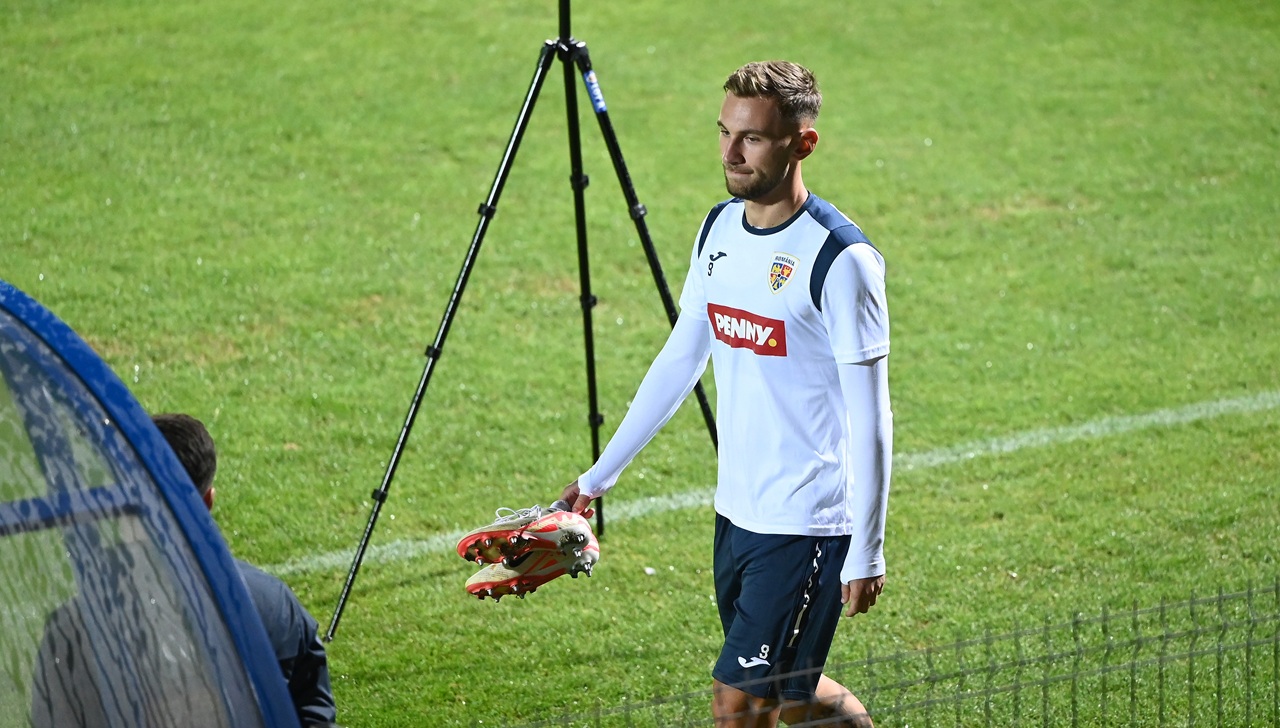 MERCATO Denis Drăguş, forțat de Trabzonspor să plece. Ce i-a făcut antrenorul pentru a-i arăta că nu-l mai vrea deloc